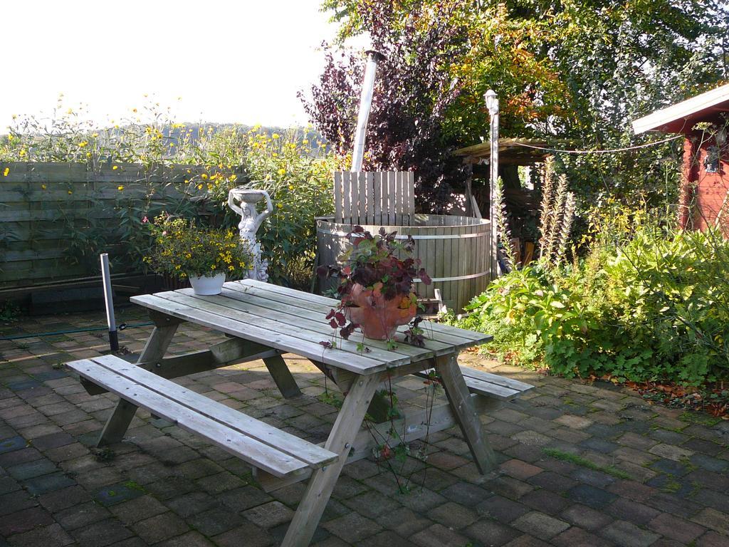 Zonneraai Villa Nieuweroord Exteriör bild